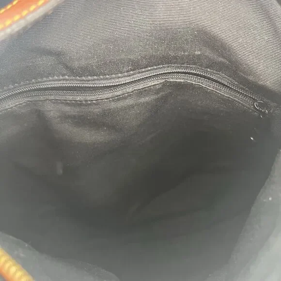 Dooney And Bourke Hobo Bag Pebbled Leather Black And Tan Shoulder Bag - Picture 11 of 16